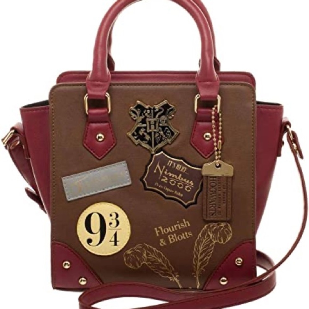 Bioworld Harry Potter 9 3/4 Luggage Tag Sticker Patterned Crossbody Purse